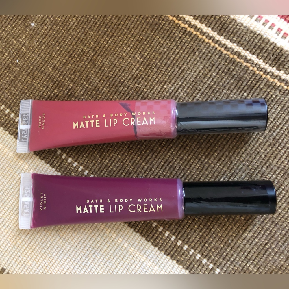 Bath & Body Works Matte Lip Cream Duo Rose Mauve & Violet Night